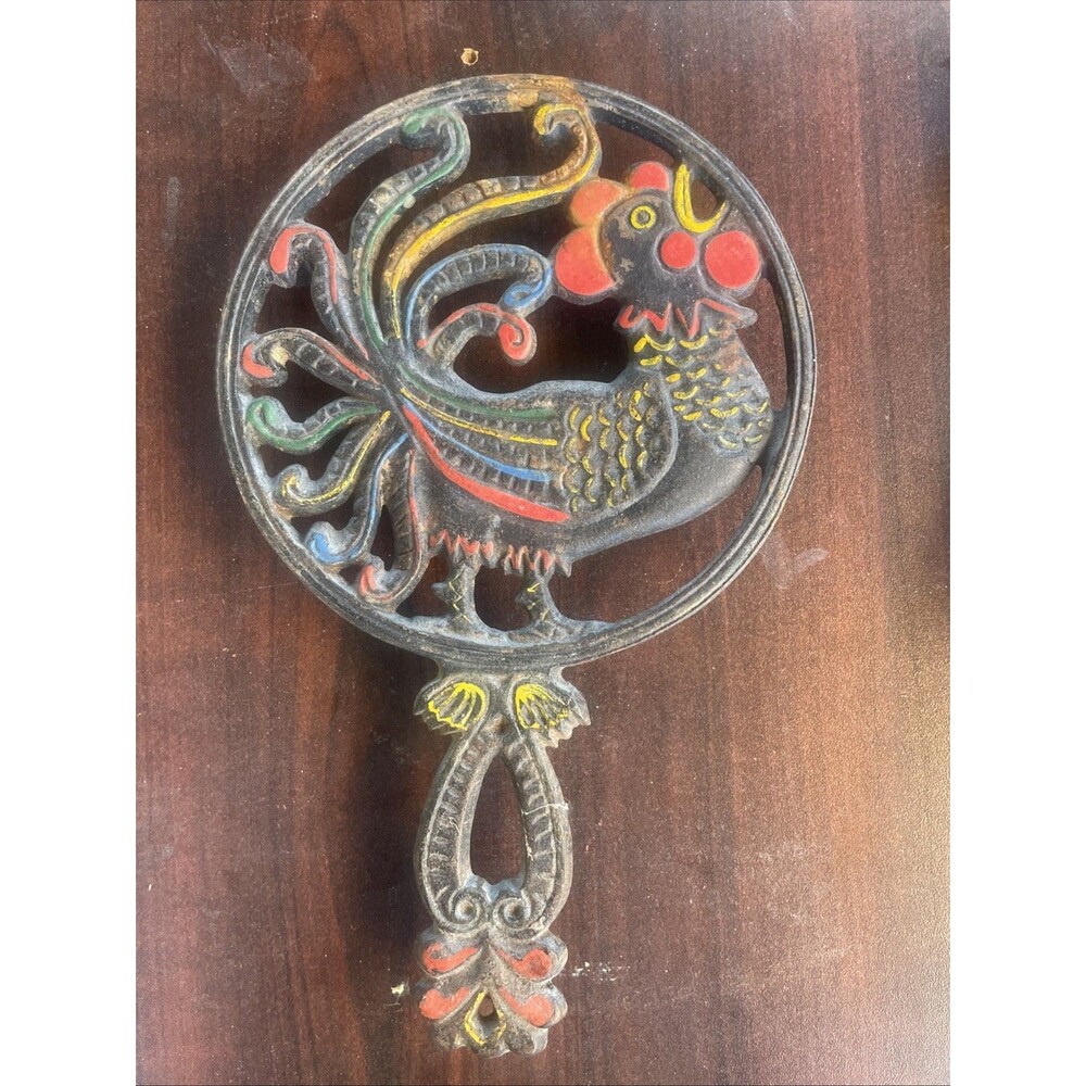 Vintage Cast Iron Pot Holder Trivet with Handle Wall Decor/Stand Wilton
